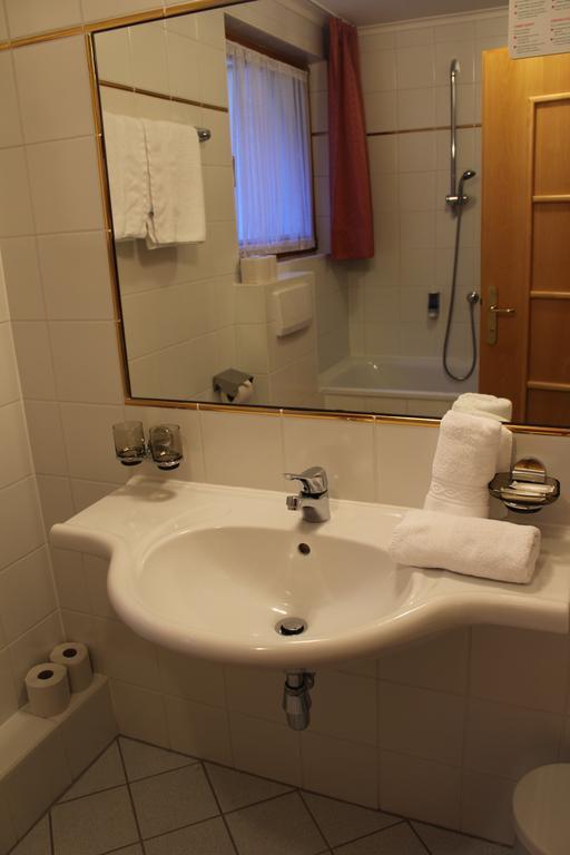 Hotel Hoellroah Kappl  Extérieur photo
