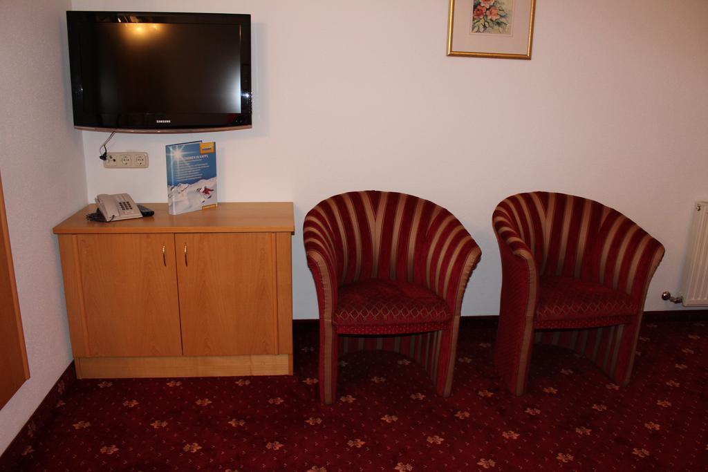 Hotel Hoellroah Kappl  Chambre photo